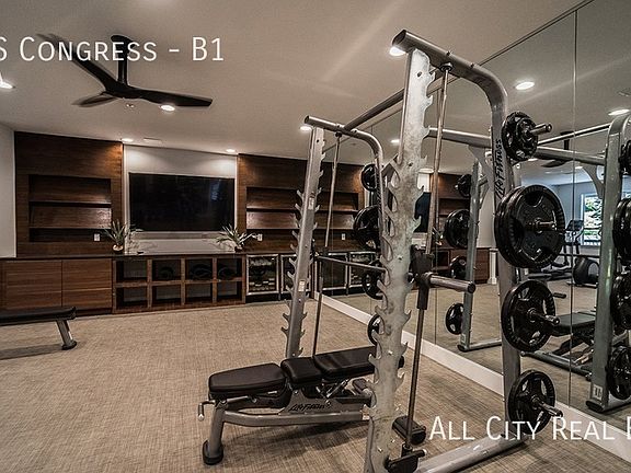 3rd image of 1011 S Congress Ave #B1