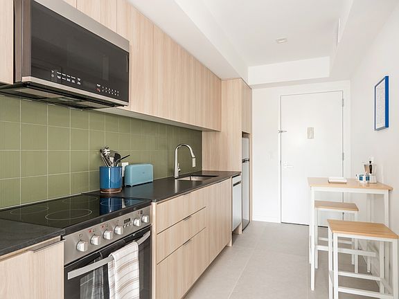 5th image of 975 Nostrand Ave #404