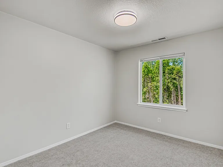 4857 SW 141st Ave — Photo 17