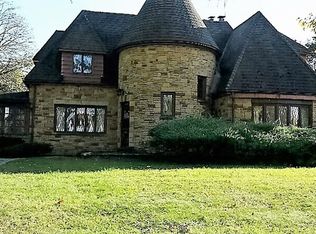 601 W 14th St, Sterling, IL 61081