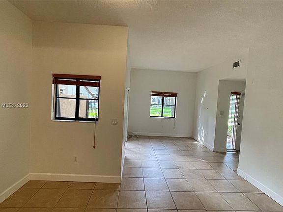4th image of 22811 SW 88th Pl Unit 3-22