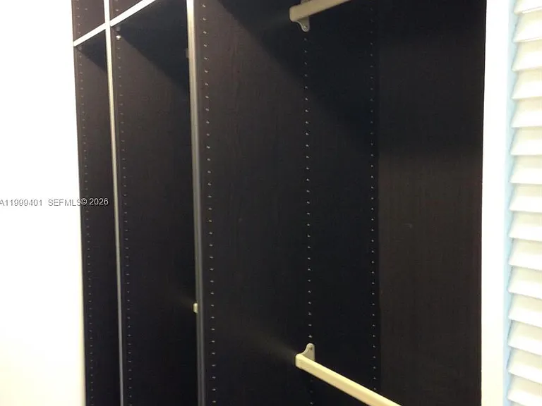454 Lakeview Dr #2 — Photo 10