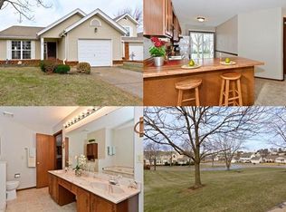 55 Meadow Run Ct, Saint Charles, MO 63303
