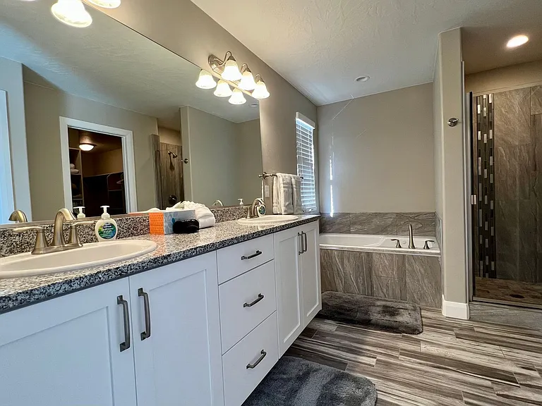 2520 Blackhawk Dr #30 — Photo 28