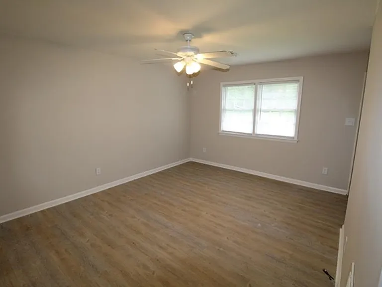 106 Foxberry Cir #B — Photo 11