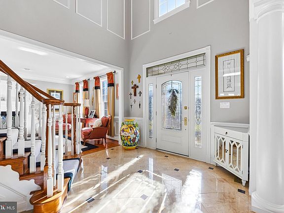 2nd image of 14821 Hunting Way