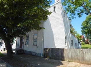 322 W Liberty St, Charles Town, WV 25414