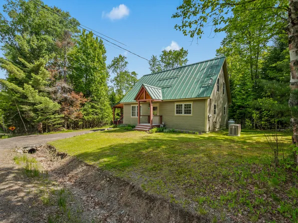 28 Bald Mountain Road, Rangeley, ME 04970