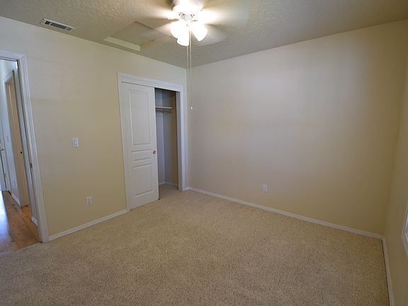 5th image of 3815 Olympia Dr