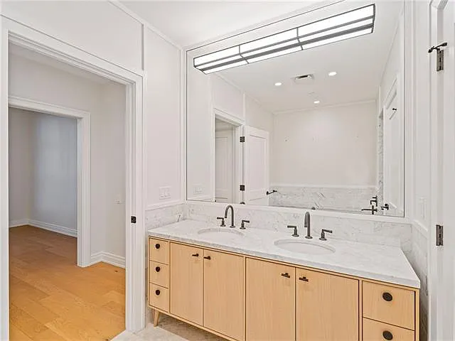 1001 Julia St #9B — Photo 11