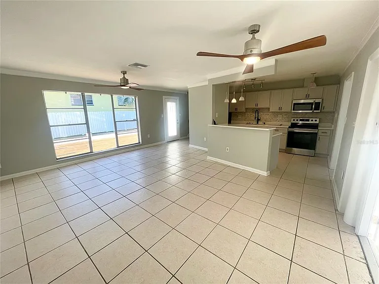 4608 S Hesperides St — Photo 7