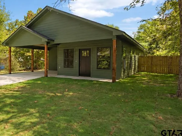 299 Bradford Ave, Arp, TX 75750