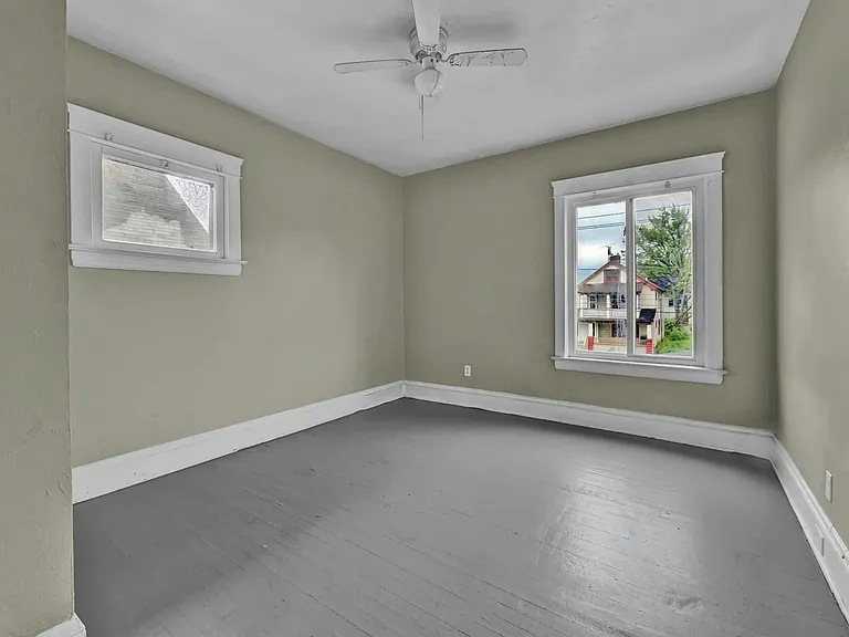 13317 Caine Ave — Photo 21