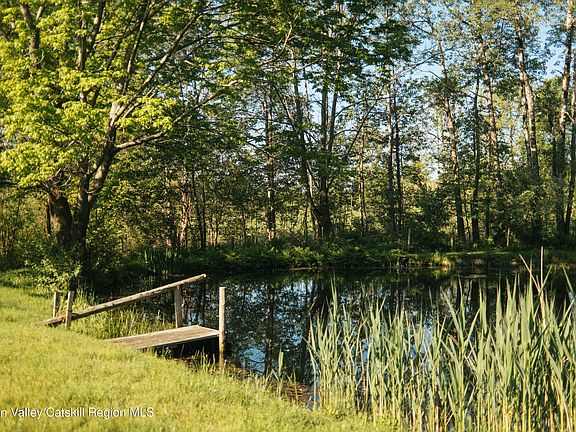 3rd image of 132 Decker Road