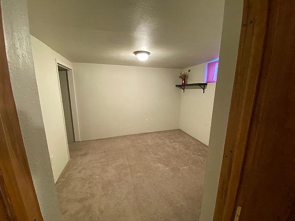 Basement bedroom