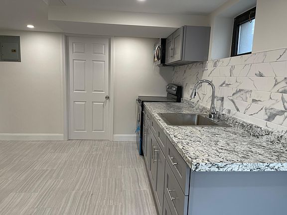 3rd image of 26508 E Williston Ave