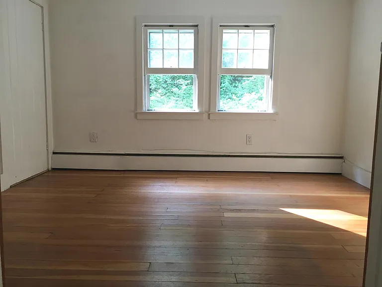 Great office, guest bedroom, or den