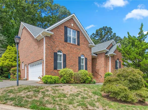 830 Kensford Ct, Lewisville, NC 27023