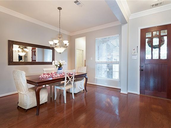 4th image of 8761 Weston Ln