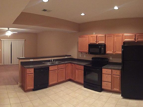 2nd image of 919 McClanahan Ln