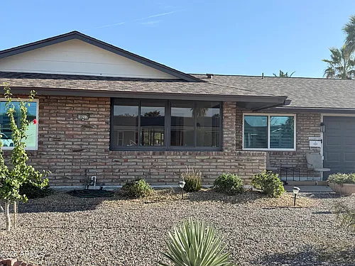 10217 W Mission Ln Photo 1