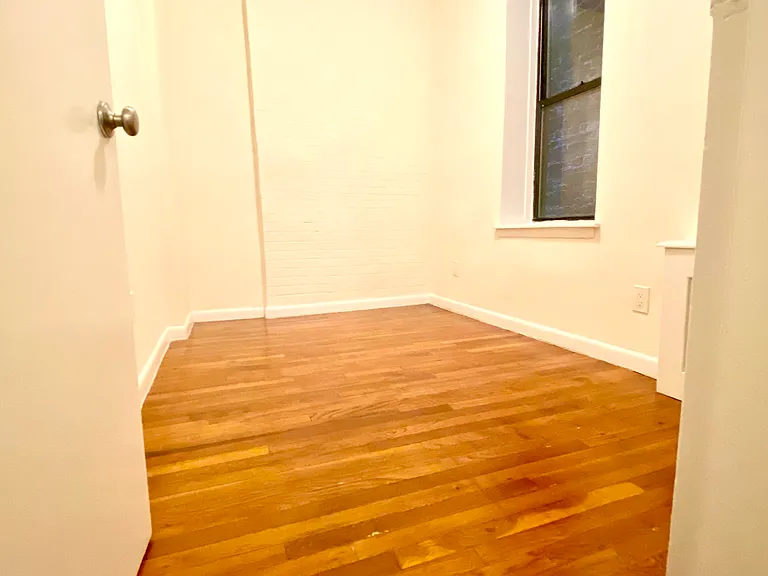 416 E 74th St #2B — Photo 6