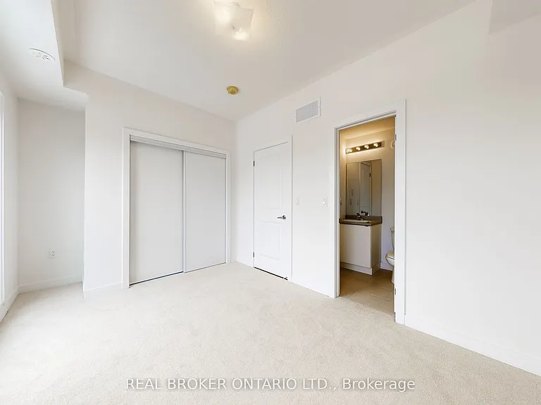 15100 Yonge St N #216 — Photo 15
