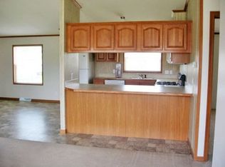 15366 Enchante Dr, Clinton Township, MI 48038