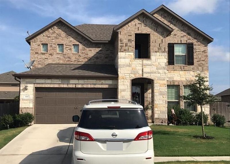 1st image of 300 Brockston Dr