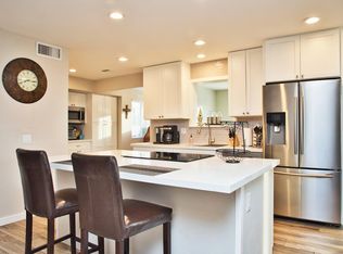 10121 E Navajo Pl, Sun Lakes, AZ 85248