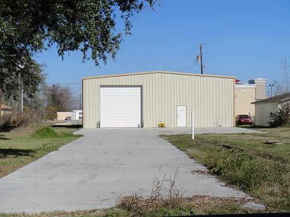 3rd image of 2107 Canal St