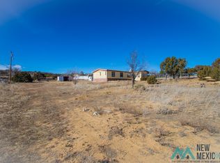 136 Crestview Rd, Gallup, NM 87301