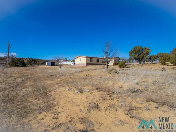 136 Crestview Rd, Gallup, NM 87301