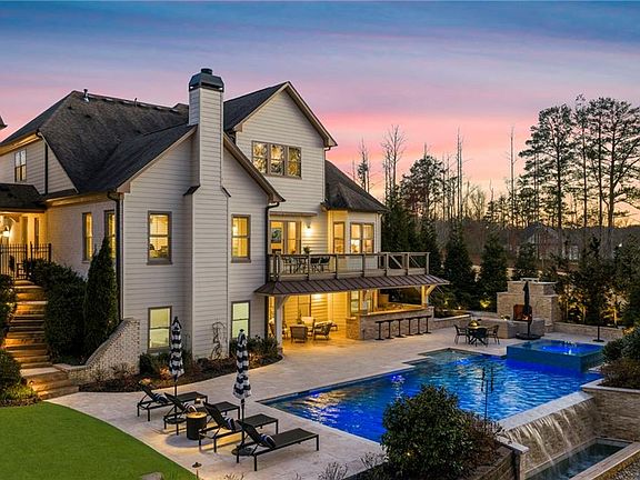 2nd image of 170 Milestone Trl