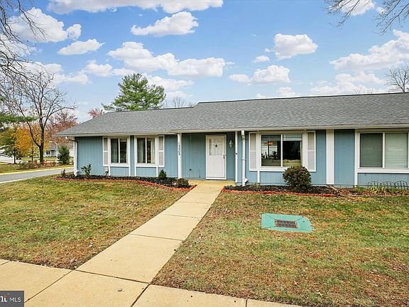 2nd image of 15205 Tottenham Ter #24-B