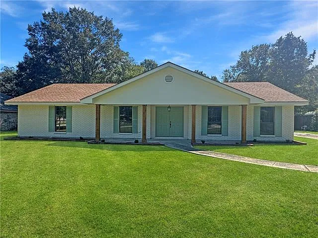 301 Steele Rd