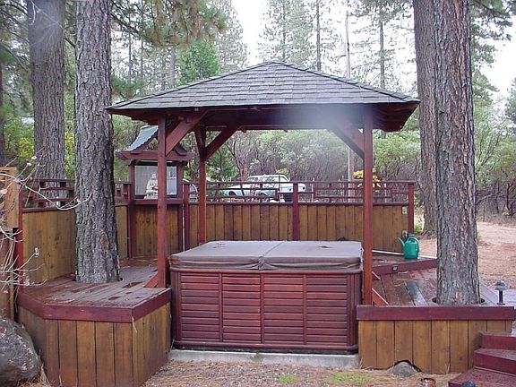 Hot tub and deck