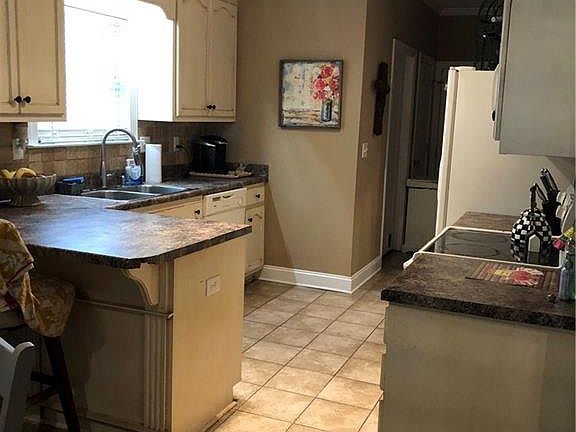5th image of 1330 Gingerwood Ln
