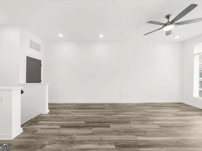 205 Devore Rd — Photo 25