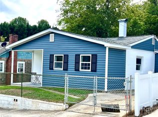 1452 Emerald St, Winston Salem, NC 27105