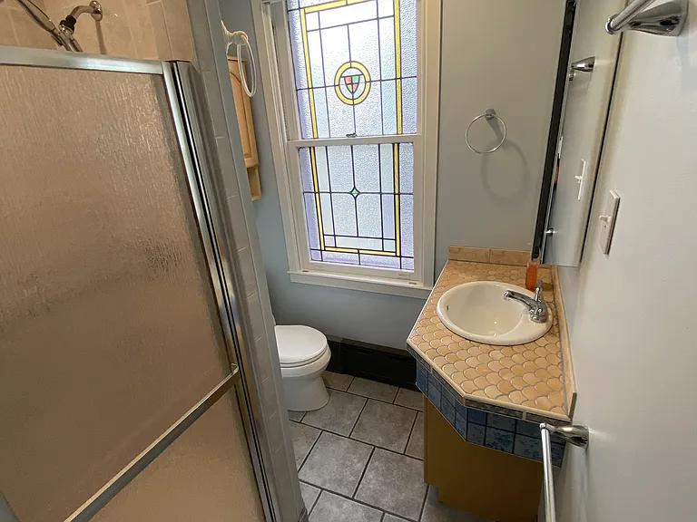 305 Friendship St — Photo 8
