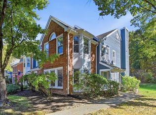 92 Laurelwood Ct, Rockaway Twp., NJ 07866