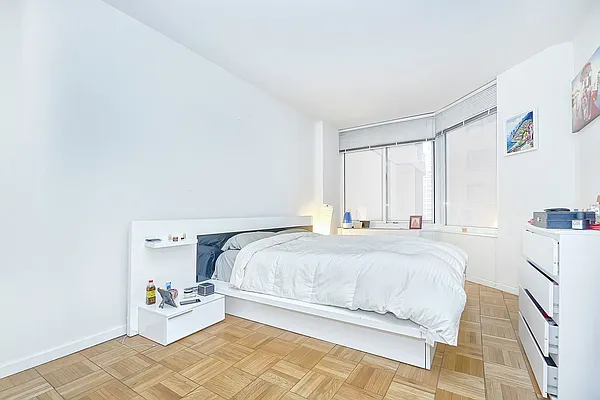 Rented by Keller Williams NYC | media 8