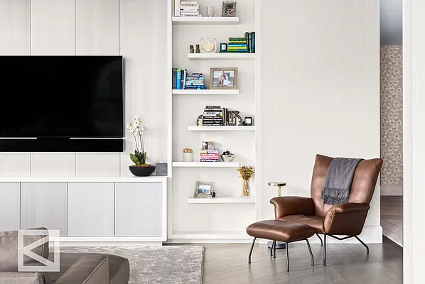 Rented by Douglas Elliman | media 8