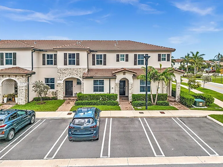 12209 NW 24th Pl — Photo 46