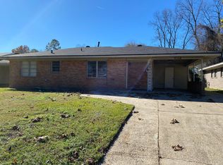 2706 Bolch St, Shreveport, LA 71104