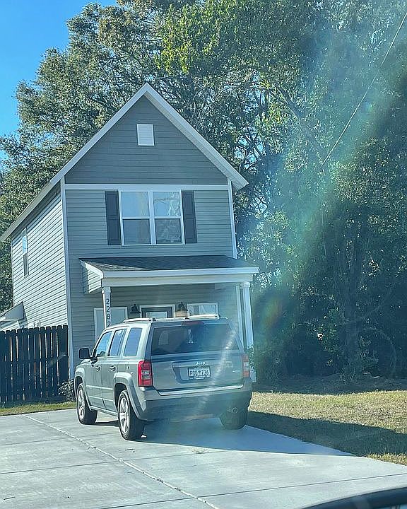 1st image of 2282 Bailey Dr