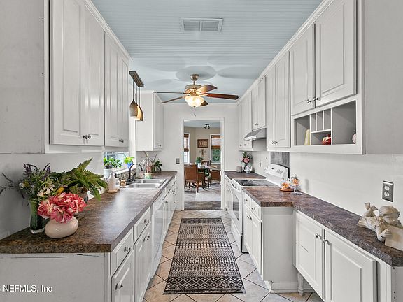 4th image of 7860 FALCON Street