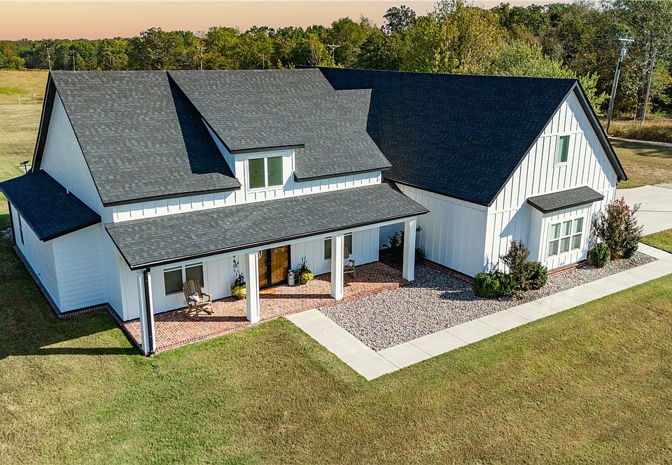 1st image of 9801 Rebel Rd