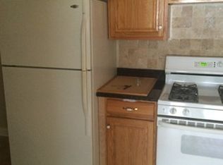 7918 45th St APT 1E, Lyons, IL